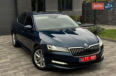 Ліфтбек Skoda Superb 2020 в Мукачевому