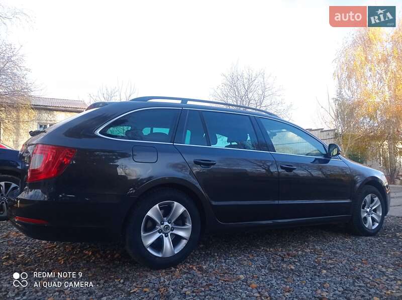 Універсал Skoda Superb 2011 в Бердичеві