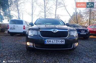 Універсал Skoda Superb 2011 в Бердичеві