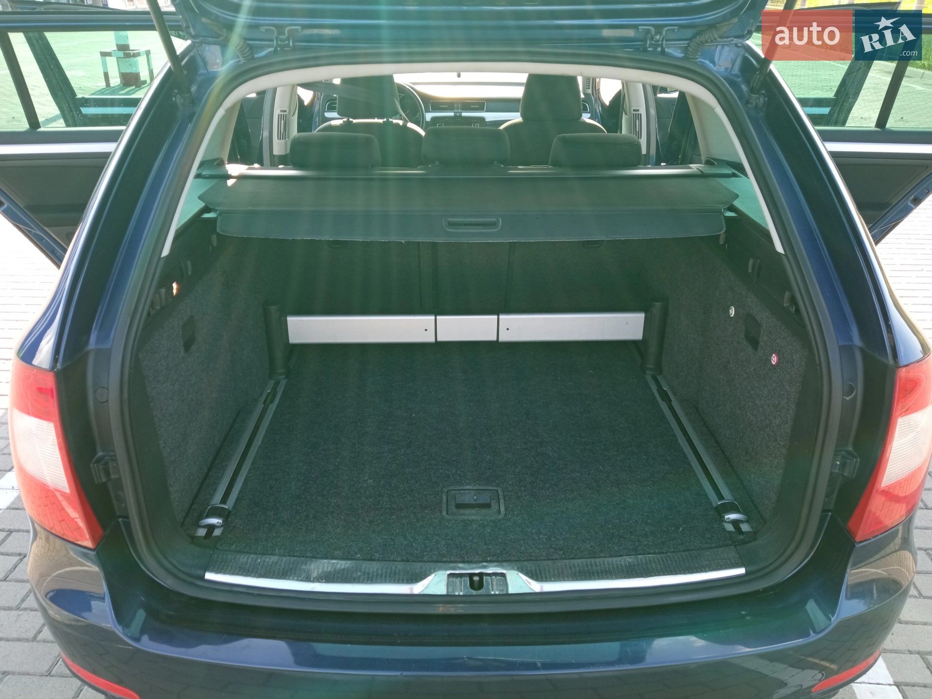 2011 Skoda Superb - мініатюра 6
