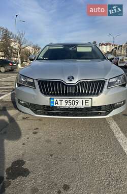 Універсал Skoda Superb 2017 в Івано-Франківську