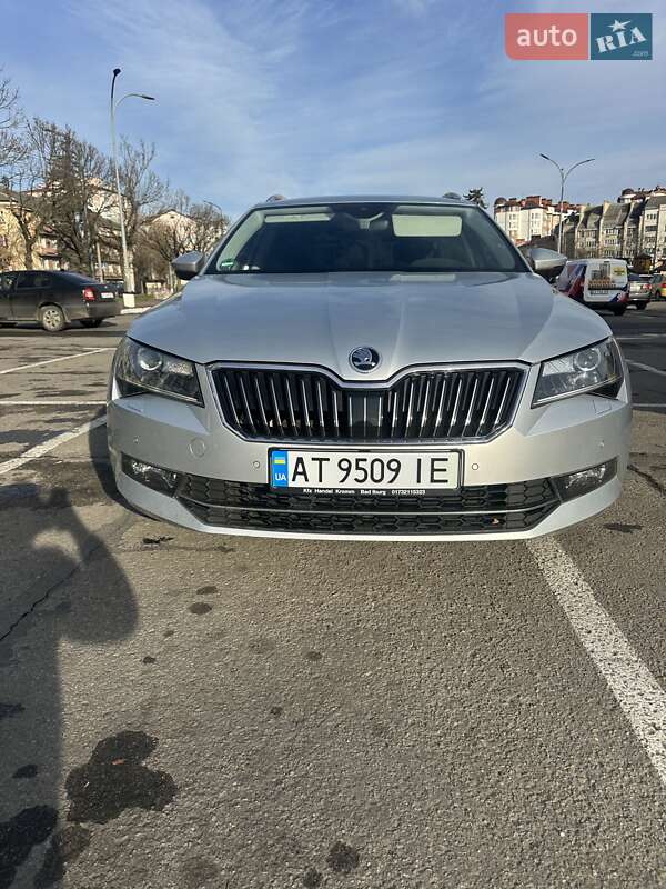 Универсал Skoda Superb 2017 в Ивано-Франковске