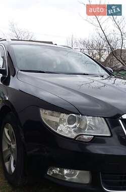 Универсал Skoda Superb 2013 в Трускавце