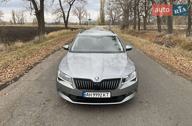 Універсал Skoda Superb 2017 в Полтаві