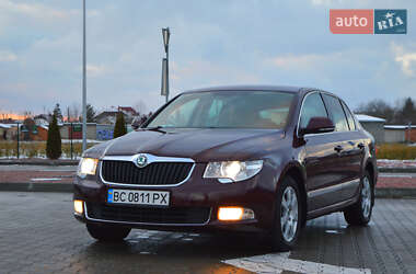 Лифтбек Skoda Superb 2010 в 