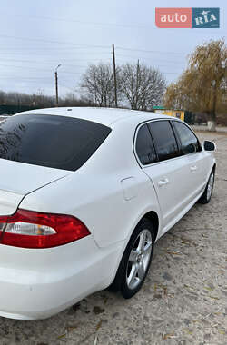 Лифтбек Skoda Superb 2011 в Ладыжине