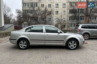 Лифтбек Skoda Superb 2007 в Ромнах