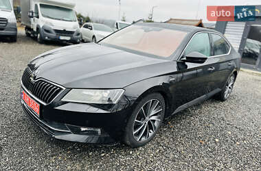 Лифтбек Skoda Superb 2017 в Иршаве