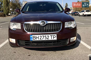 Лифтбек Skoda Superb 2012 в Киеве