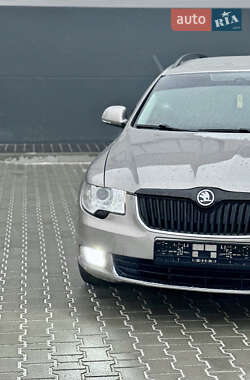 Универсал Skoda Superb 2010 в Калуше