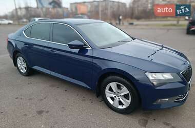 Лифтбек Skoda Superb 2017 в Кривом Роге