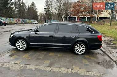 Універсал Skoda Superb 2014 в Львові