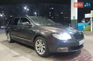 Універсал Skoda Superb 2011 в Сумах