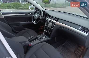 Універсал Skoda Superb 2014 в Сумах