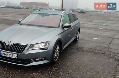 Універсал Skoda Superb 2019 в Радомишлі