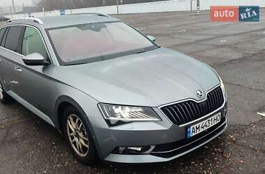 Универсал Skoda Superb 2019 в Радомышле