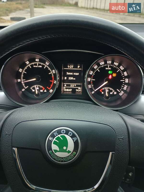 Лифтбек Skoda Superb 2013 в Запорожье фото 15 Лифтбек Skoda Superb 2013 в Запорожье