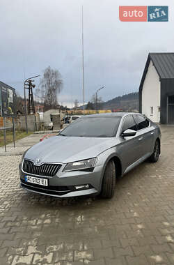 Ліфтбек Skoda Superb 2016 в Трускавці