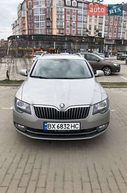 Универсал Skoda Superb 2014 в Красилове