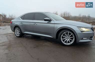 Ліфтбек Skoda Superb 2015 в Яготині