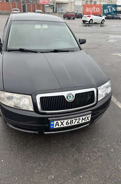 Лифтбек Skoda Superb 2006 в 