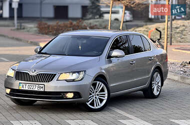 Ліфтбек Skoda Superb 2013 в Івано-Франківську