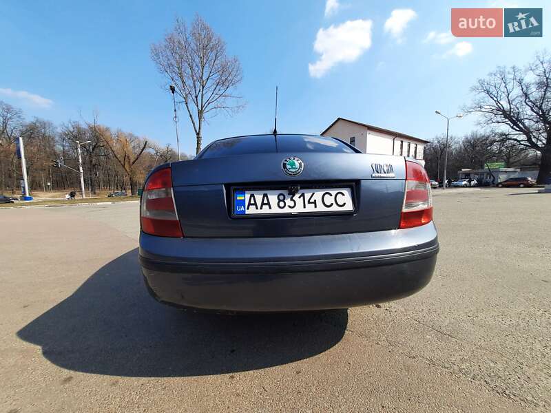 Лифтбек Skoda Superb 2007 в Черкассах