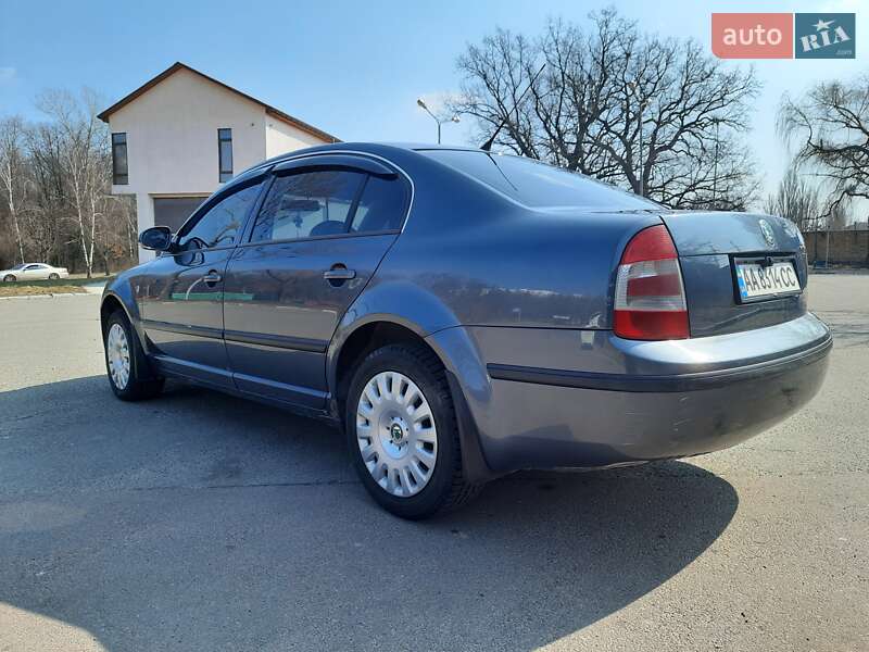Лифтбек Skoda Superb 2007 в Черкассах