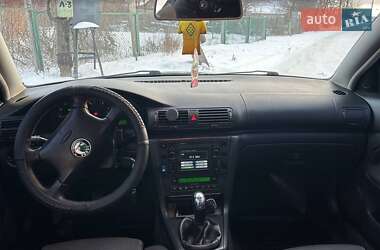 Лифтбек Skoda Superb 2005 в 