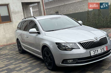 Універсал Skoda Superb 2015 в Мукачевому