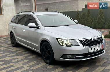 Універсал Skoda Superb 2015 в Мукачевому