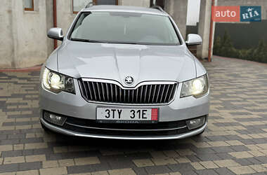 Універсал Skoda Superb 2015 в Мукачевому