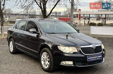 Ліфтбек Skoda Superb 2012 в Дніпрі