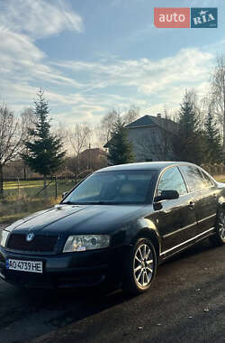 Лифтбек Skoda Superb 2006 в Ужгороде