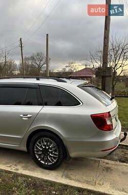 Универсал Skoda Superb 2014 в 