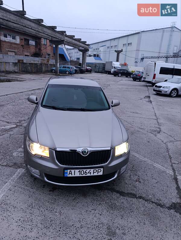 Skoda Superb 2009