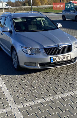 Універсал Skoda Superb 2013 в Львові