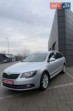 Универсал Skoda Superb 2014 в 