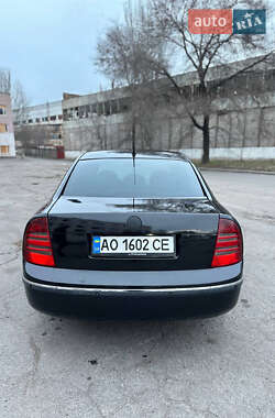 Лифтбек Skoda Superb 2004 в Запорожье