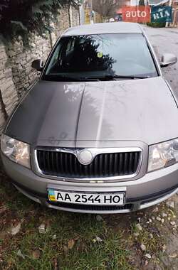 Ліфтбек Skoda Superb 2008 в Ужгороді