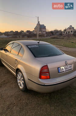 Лифтбек Skoda Superb 2006 в Николаеве