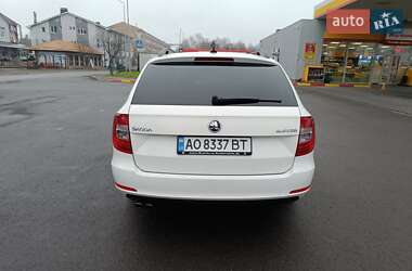 Універсал Skoda Superb 2014 в 