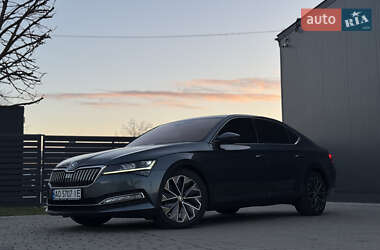 Ліфтбек Skoda Superb 2019 в 