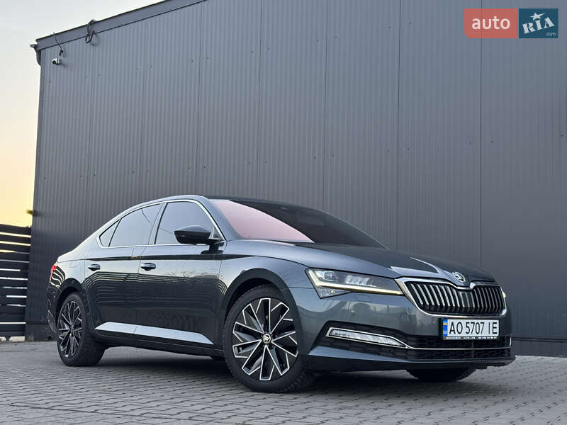 Лифтбек Skoda Superb 2019 в Мукачево