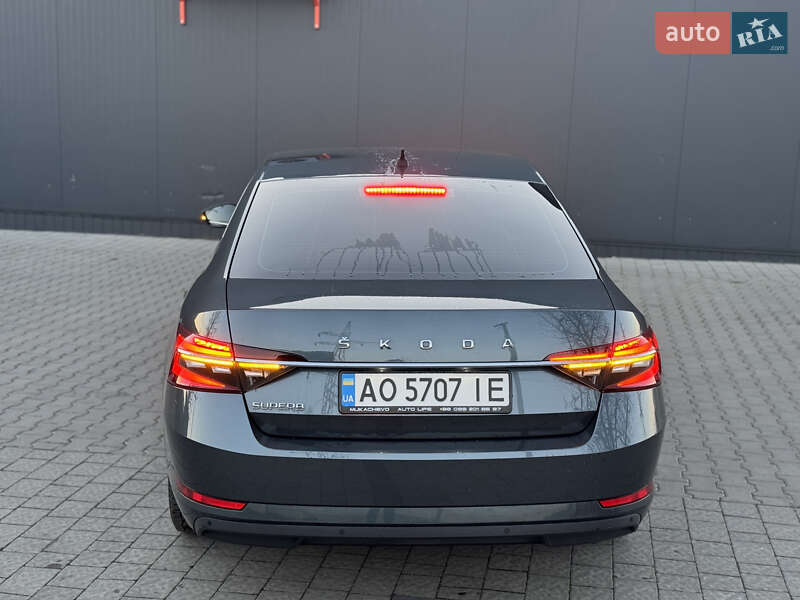 Лифтбек Skoda Superb 2019 в Мукачево