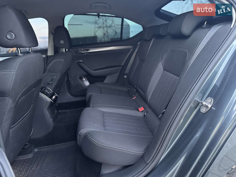 Лифтбек Skoda Superb 2019 в Мукачево