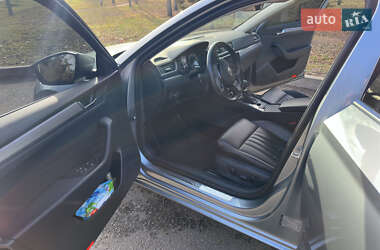 Ліфтбек Skoda Superb 2018 в 
