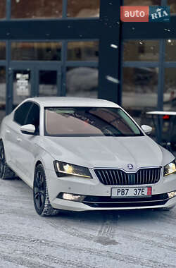 Ліфтбек Skoda Superb 2017 в Міжгір'ї