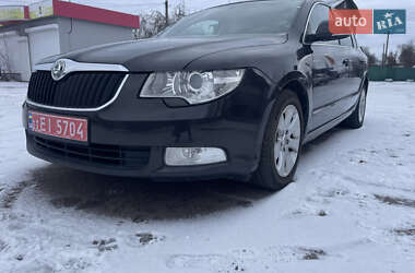 Лифтбек Skoda Superb 2010 в Бахмаче