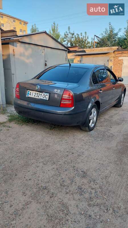 Лифтбек Skoda Superb 2005 в Броварах
